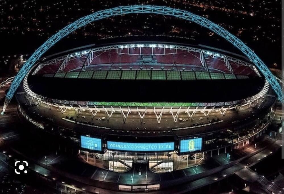 Cosy Studio Wembley Stadium Gem Apartment Ngoại thất bức ảnh